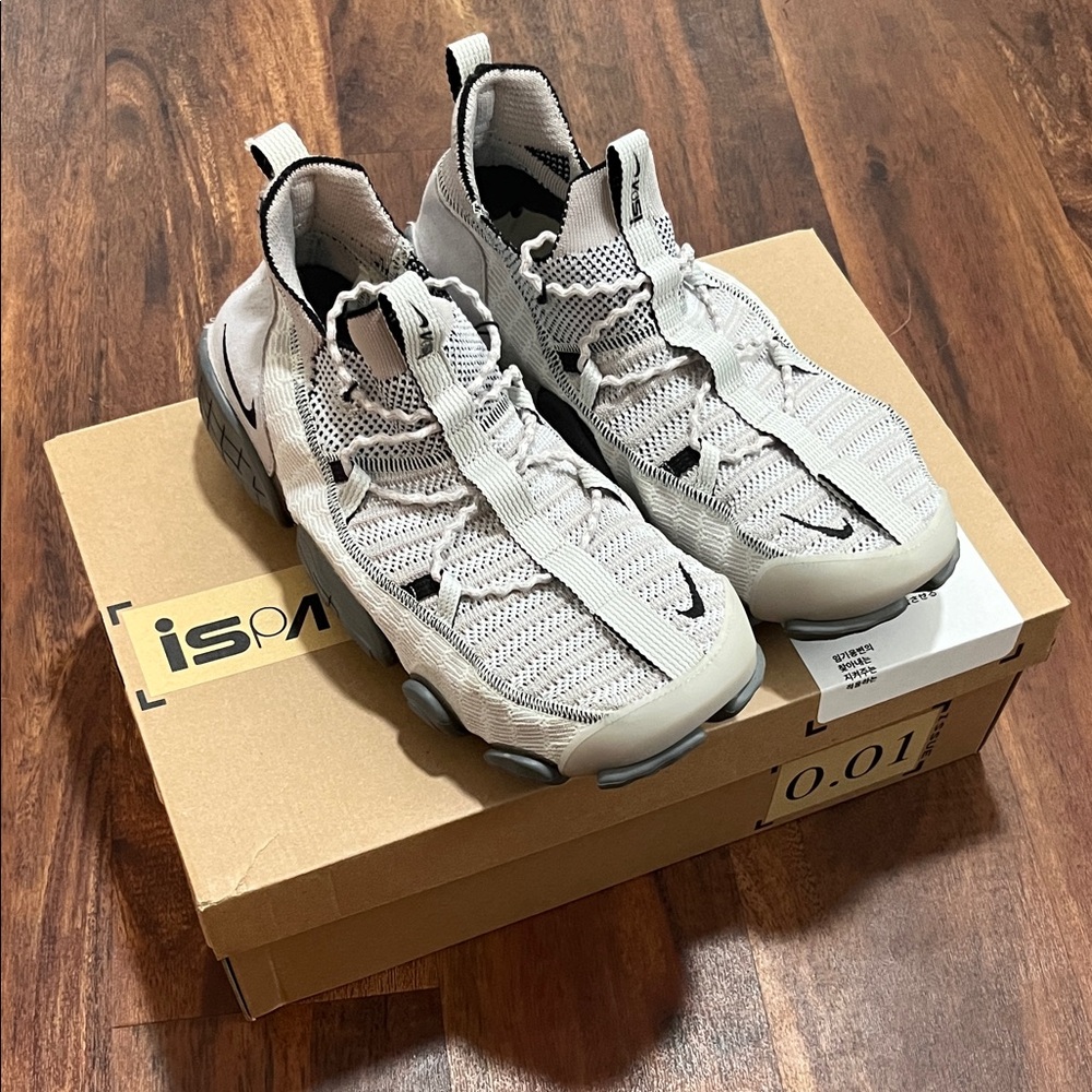 Nike ISPA Link